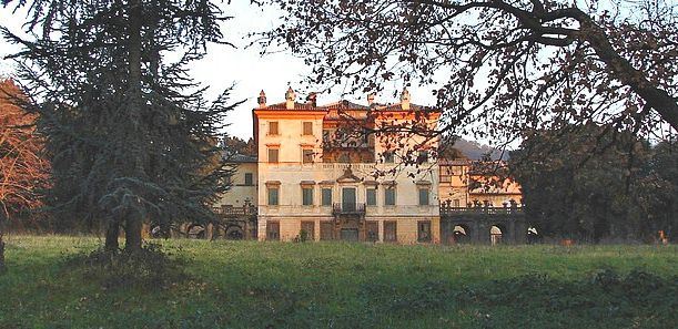 Villa Parisi-Borghese